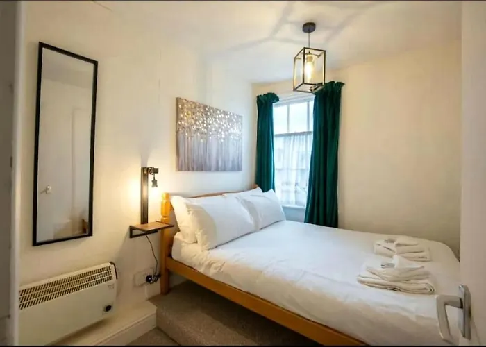 Lägenhet Sea Side Flat 5 With Fast Wifi And Free Parking